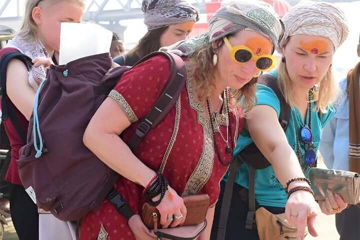 Varanasi in a Day: Private Tour of Ghats, Sarnath & Ganges Aarti photo 3