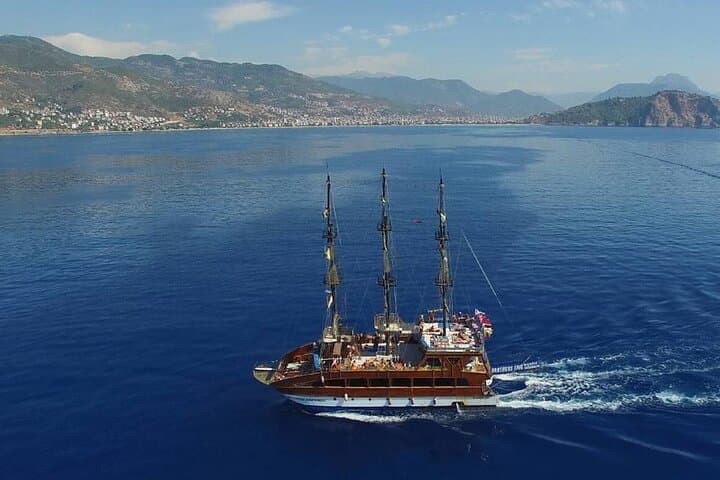 Alanya Catamaran Cruise: Turquoise Coast BBQ, Caves & Snorkel photo 2