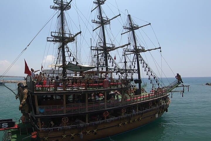 Alanya Catamaran Cruise: Turquoise Coast BBQ, Caves & Snorkel photo 3