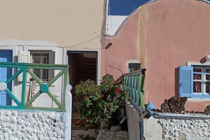 Grand Caldera Hike: Pyrgos to Vlychada Wine Roads and Eros Beach