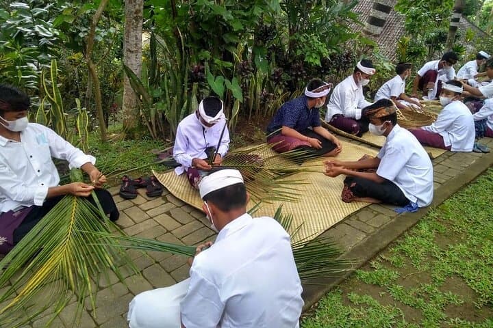 Private Bali Culinary & Water-Blessing Tour: Full-Day Cultural Immersion in Bangli
