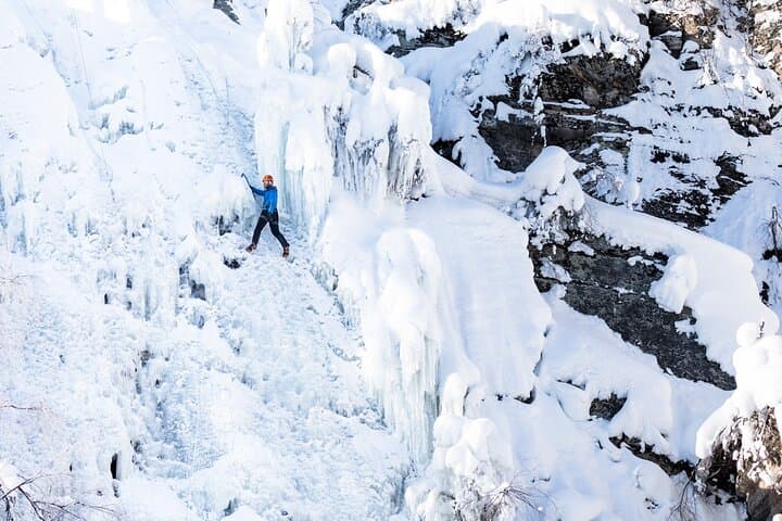 Half-Day Ice Climbing in Pyhä Lapland: Guided Tajukangas Ascents photo 4