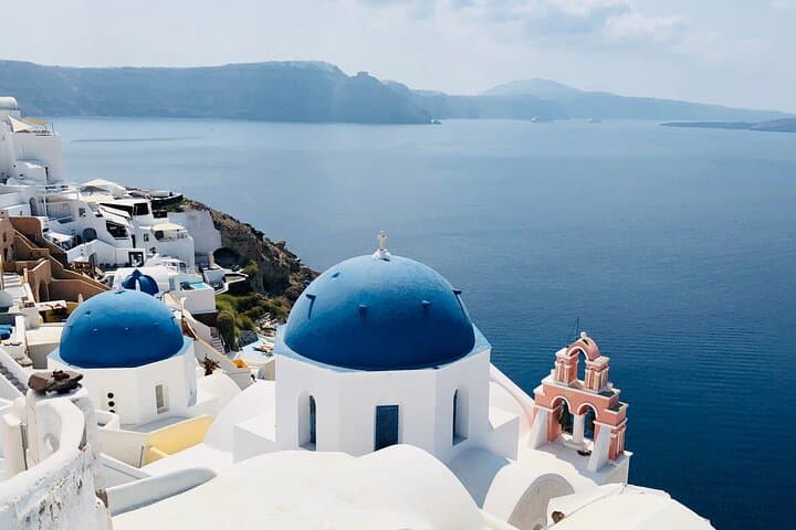 Santorini Private Sightseeing Guided Tour — Caldera Views, Oia & Akrotiri in 5 Hours