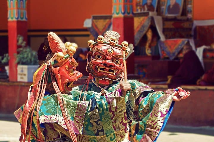 16-Day Nepal–Tibet–Bhutan Classic: Cultural, Himalayan & Scenic Highlights photo 4