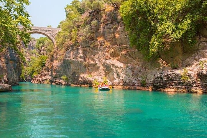 Koprulu Canyon White Water Rafting with Lunch — Full-Day Koprucay River Adventure photo 4