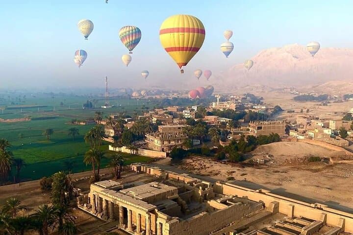 Sunrise Hot Air Balloon Over Luxor: Ancient Temples from the Sky photo 5