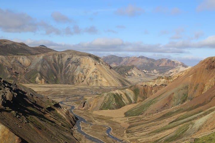 Green Ridge Hike (Grænihryggur) — Landmannalaugar Full-Day Private Tour