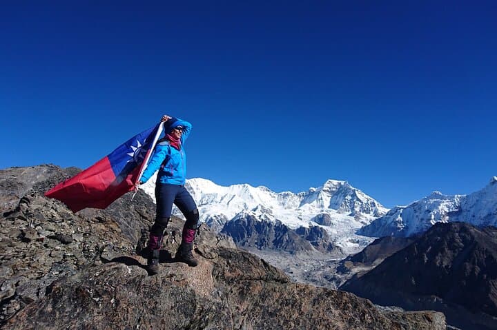 Everest Gokyo Lakes Trek — Gokyo Ri Sunrise Guide, Route & Practical Tips photo 6