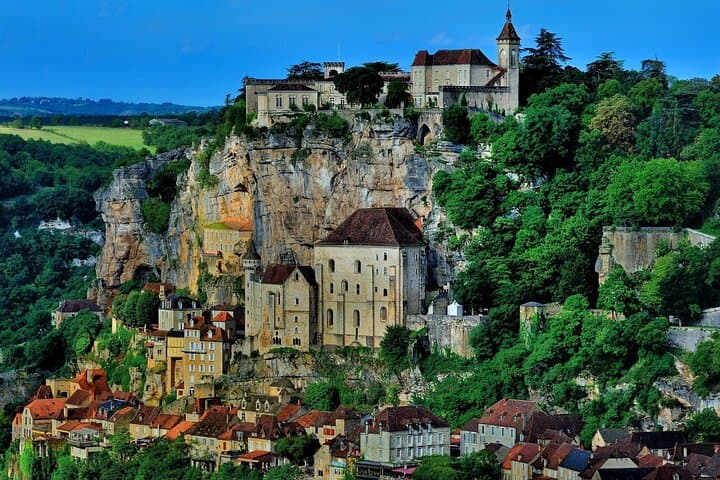 Private Morning Tour from Sarlat to Rocamadour: Cliffside Sanctuary & Black Virgin photo 1