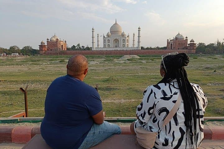 Taj Mahal Day Trip from Delhi: Sunrise Visit, Agra Fort & Lunch photo 2