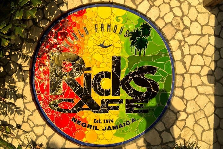 Negril 7 Mile Beach & Rick's Cafe Day Tour from Montego Bay — Snorkel, Swim, Sunset