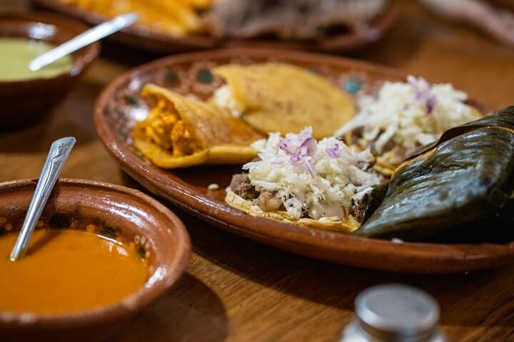 San Luis Potosí Breakfast & Market Walking Tour: Enchiladas, Spirits & Local Markets photo 2