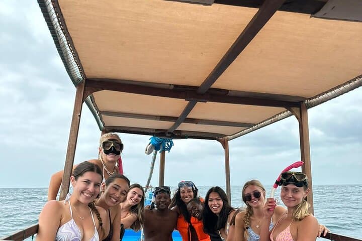 Wasini Island Dolphin Watching & Snorkeling Day Trip to Kisite-Mpunguti photo 2