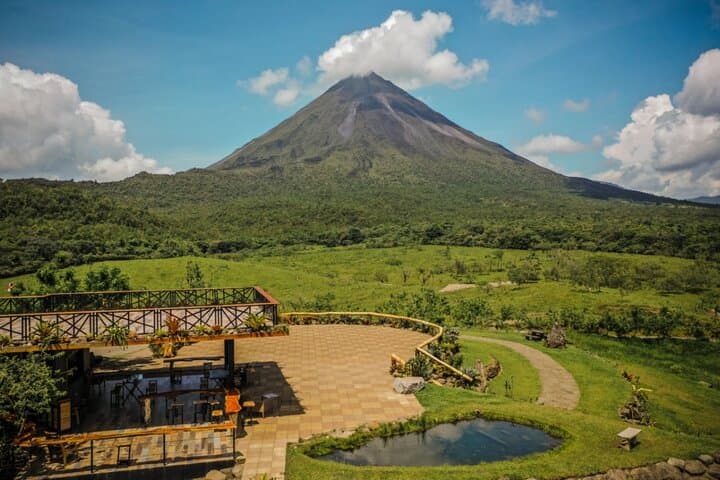 Arenal Volcano Day Trip from San José: Hot Springs, Lunch & Volcano Views photo 4