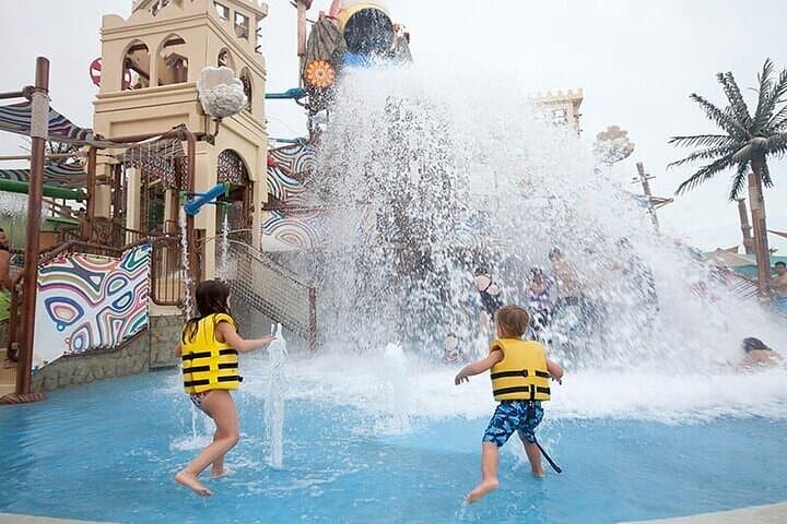 Yas Island Combo: Ferrari World, Yas Waterworld & Warner Bros. World Tickets photo 3