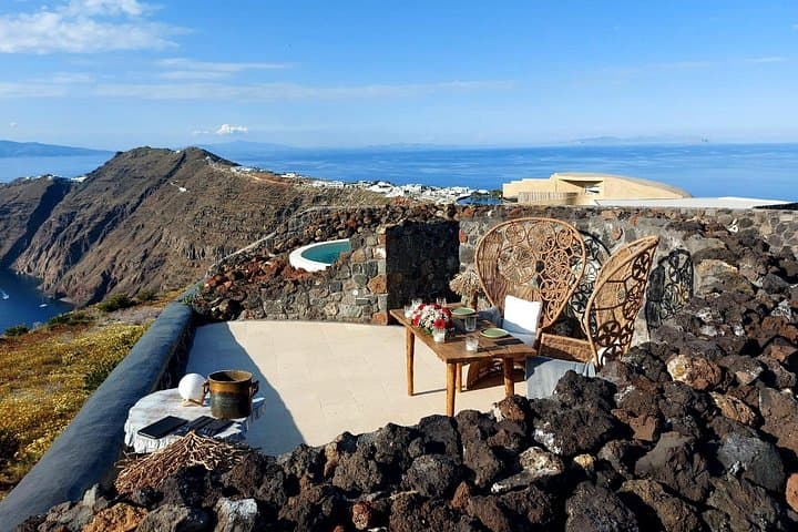 Private Romantic Sunset Dinner with Caldera Views — Santorini Sunset Dining photo 5