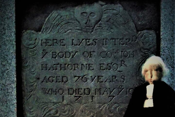 1692 Salem Night Walking Tour: Guided Walk Through Salem's Witch Trial Sites photo 2