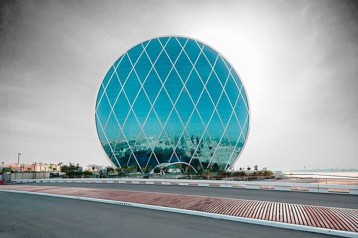 Abu Dhabi Mosque Tour: Sheikh Zayed, Qasr Al Watan & Louvre Abu Dhabi photo 4