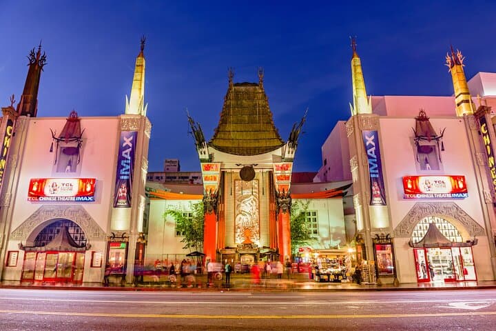 Ghosts of Hollywood Night Walking Tour: Haunted History of Hollywood Boulevard photo 4