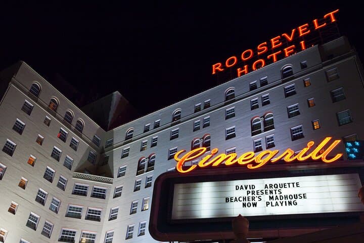 Ghosts of Hollywood Night Walking Tour: Haunted History of Hollywood Boulevard photo 6