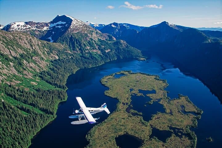 Soar Over Alaska’s Misty Fjords: A Floatplane Flight Through Towering Wilderness photo 3