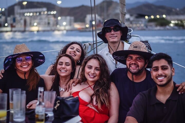 Santa Marta Sunset Sailing: Evening Catamaran Cruise in the Bay photo 3
