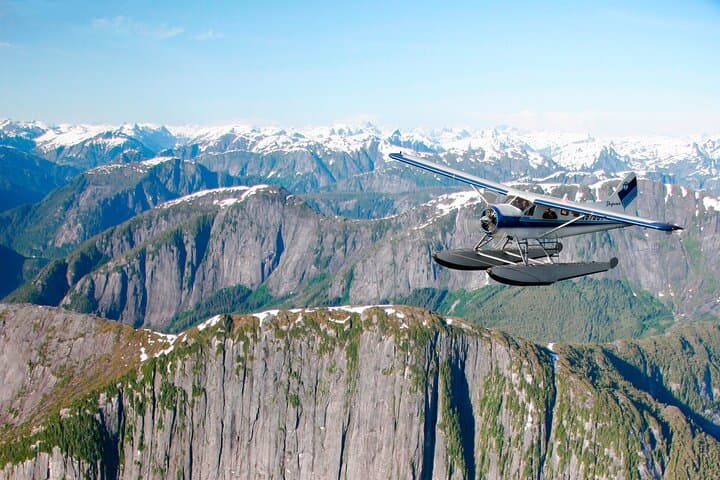 Soar Over Alaska’s Misty Fjords: A Floatplane Flight Through Towering Wilderness