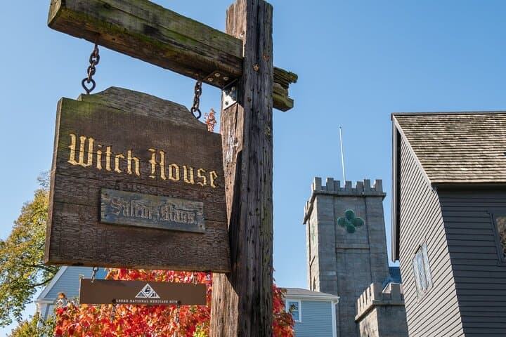 Requiem for Salem: Adult Walking Ghost Tour on Charter Street photo 6
