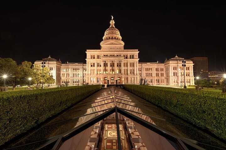 Ghosts of Austin Walking Tour: Haunted Highlights of the Capitol and Downtown photo 5