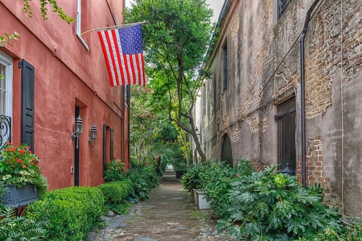 Discover Charleston: 90-Minute Small-Group Historic Walking Tour photo 6