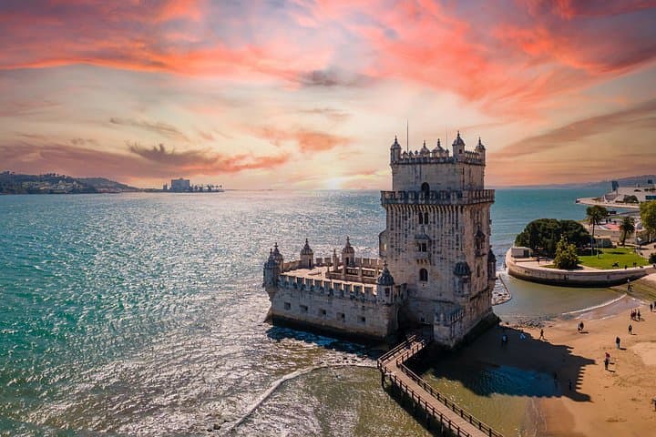 Lisbon 360 City Tour: Bike, Boat & Helicopter Over the Tagus photo 4