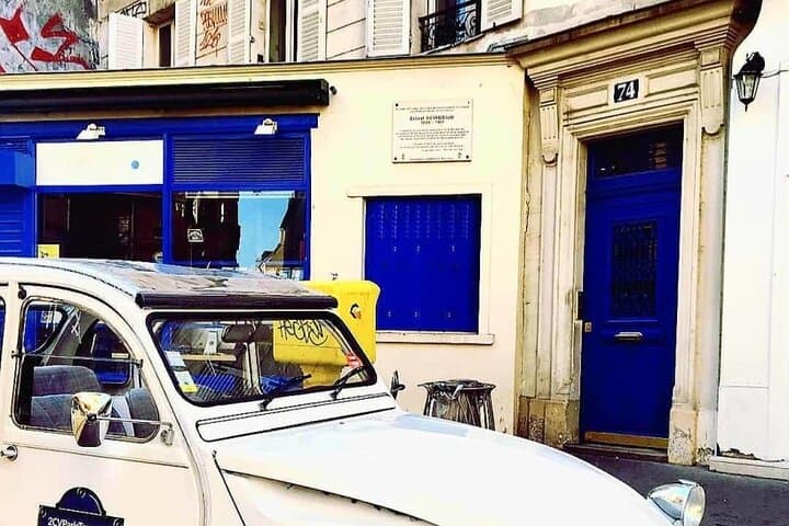Paris in a Vintage Car: 3-Hour Private Tour with CDG Transfers photo 3