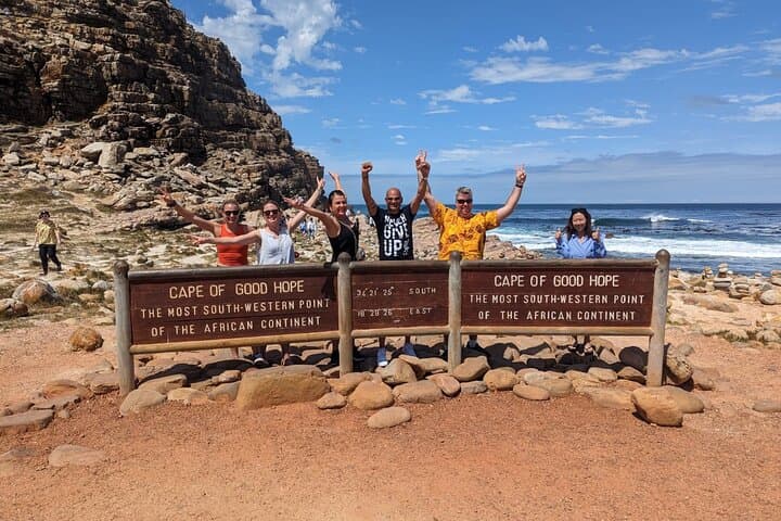 Cape Peninsula Private Day Tour: Table Mountain, Cape Point & Boulders Penguins photo 2