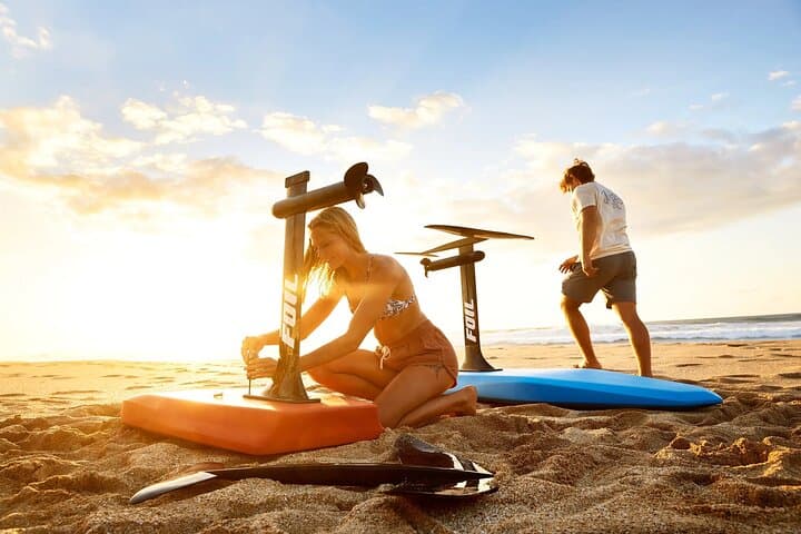 eFoil Toronto: Electric Hydrofoil Surfboard Experience on Lake Ontario photo 5