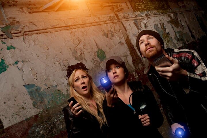 Chattanooga Paranormal Investigation: Nighttime Ghost Hunt with EMF Gear