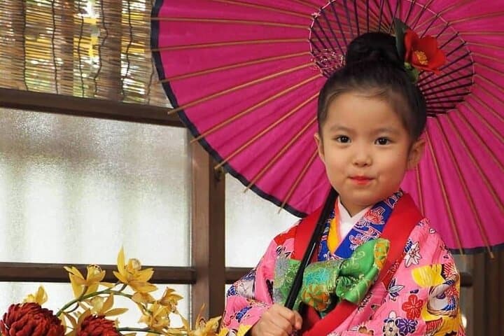 Kimono Photo Experience in Naha: Full Dressing, Hair Set & Portrait Session photo 4