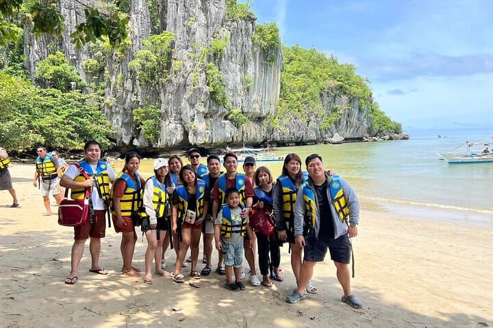 Puerto Princesa Underground River Tour: Group Boat Trip with Lunch and Return photo 4
