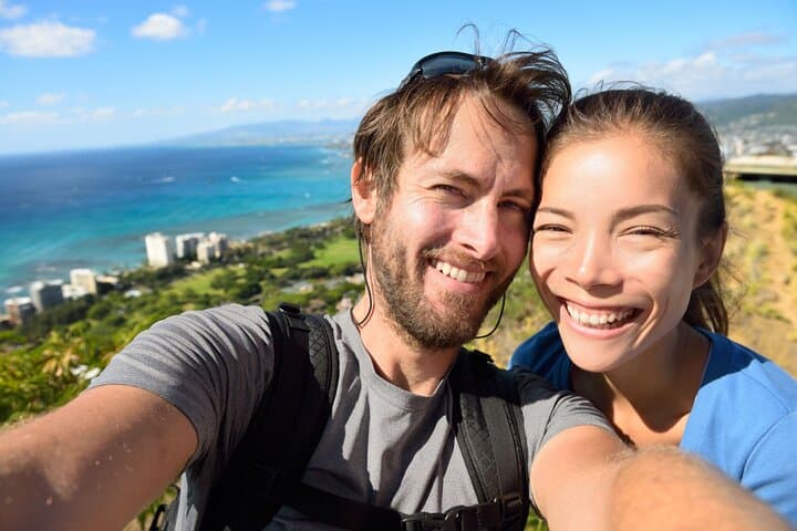 Honolulu Walking Tour for Couples: Private 2-Hour Historic Highlights photo 4