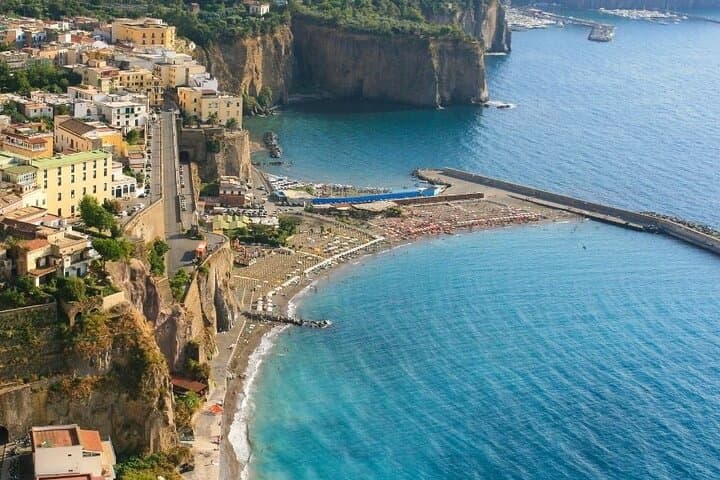 Private Pompeii and Sorrento Tour with Tailor-Made Pickup and Limoncello Tasting photo 3