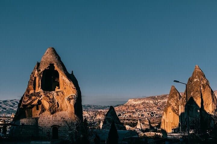 2-Day Cappadocia Private Tour from Istanbul — Flights, Cave Hotel & Highlights
