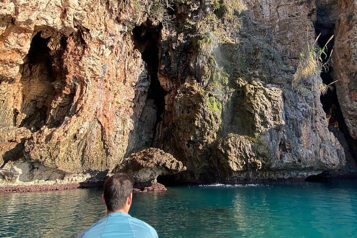 Konyaaltı Beach Canoe & SUP: 90-Minute Cliff, Cave and Waterfall Paddle in Antalya photo 4