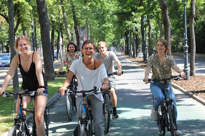 Vienna City Bike Tour: 3-Hour Guided Ride through the Ring and Prater photo 1