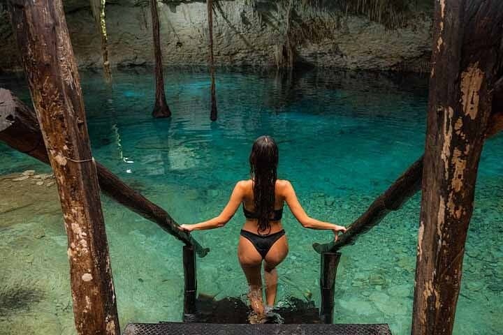 Tulum Cenote & Temazcal: Floating Breakfast and Cavern Tour