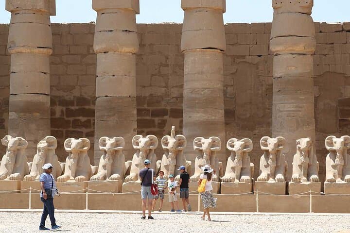 Luxor in a Day: Private Plane Tour from Cairo with Felucca and Camel