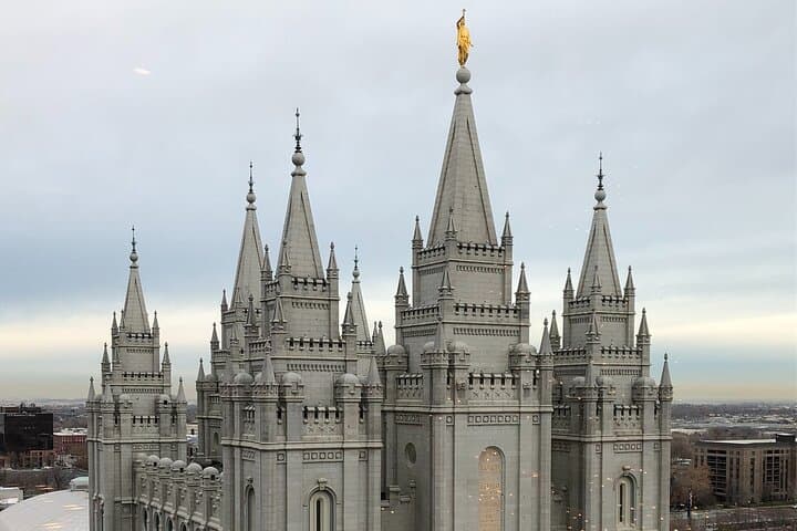 Salt Lake City Downtown Walking Tour: Temple Square to Vivint Arena