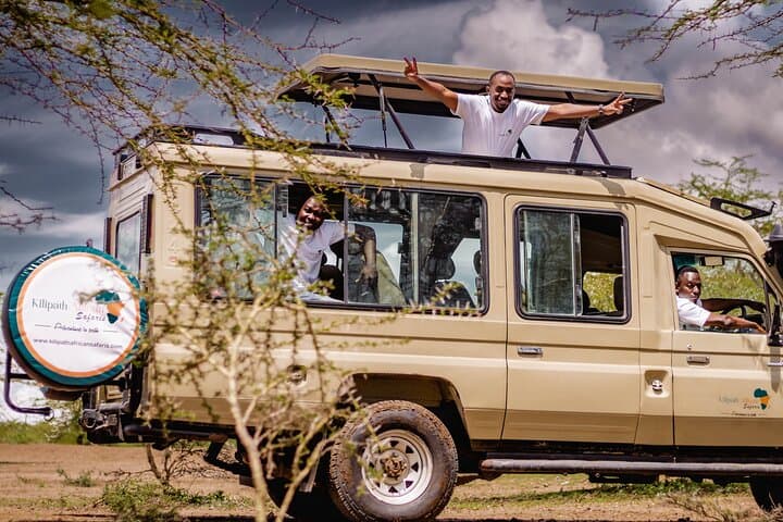 4-Day Ngorongoro, Tarangire & Serengeti Safari: Big Five in Four Days