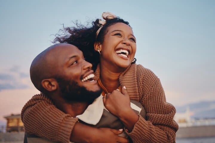 Cleveland Romance: Private Walking Tour at Edgewater Park and Perkins Beach