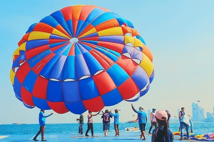 Pattaya Parasailing: 360° Coastal Flight Over Thai Waters photo 2