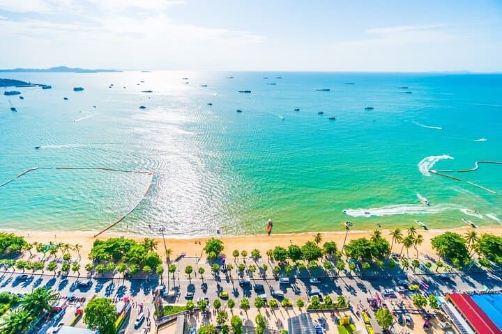 Pattaya Parasailing: 360° Coastal Flight Over Thai Waters photo 5