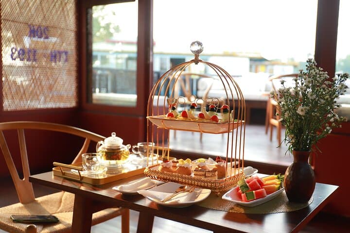 Huong River Afternoon Tea Cruise — Sunset Tea, Thien Mu Pagoda & Trang Tien Bridge photo 5